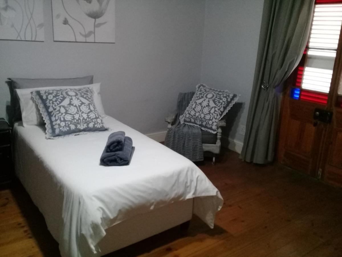 Carmel Villa B&B Or Self-Catering Calvinia Экстерьер фото
